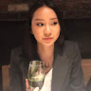 Meet your Posher, Angela rain